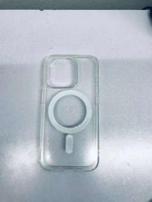 capa magnetica 15 pro