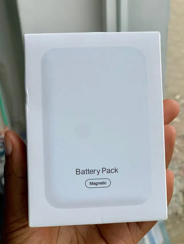 Carregador Magnético de 5000mAh