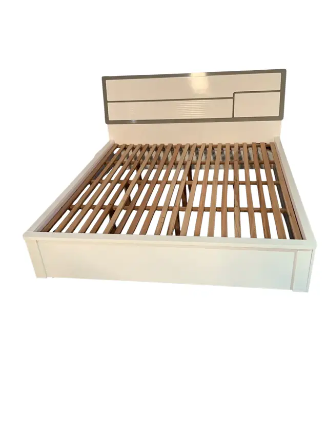 Cama de Casal Moderna Elegance Line