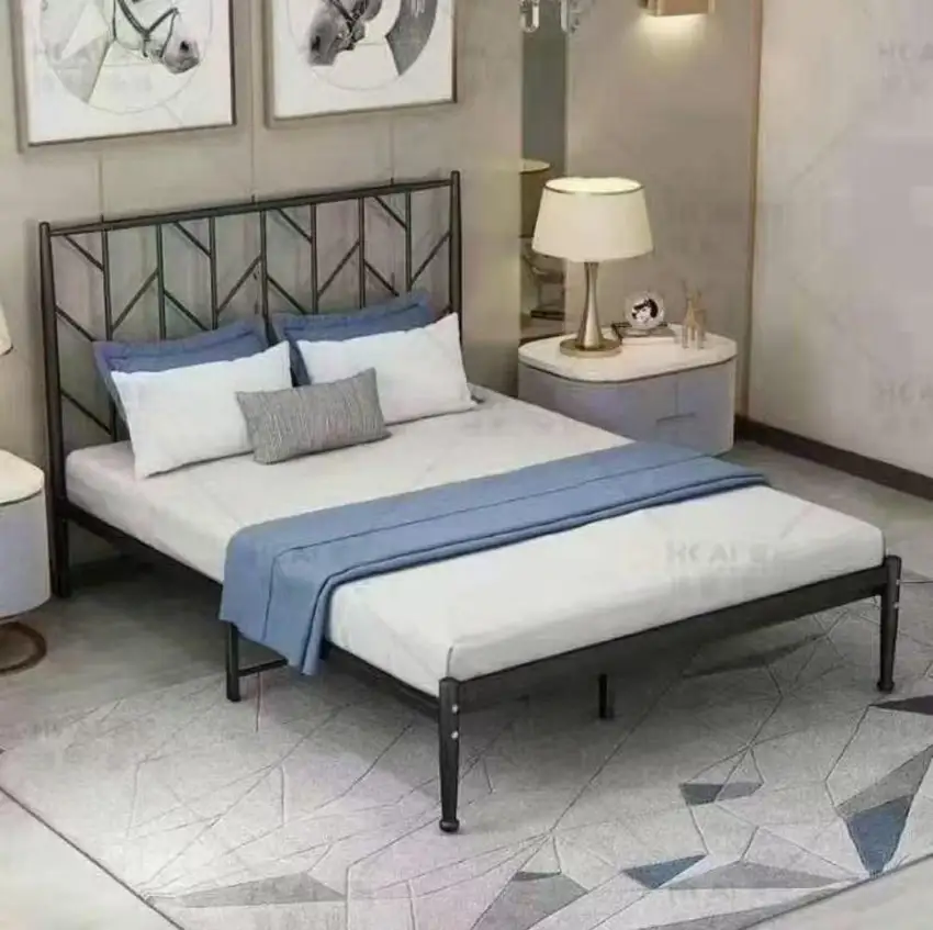 Cama de plataforma de metal 
